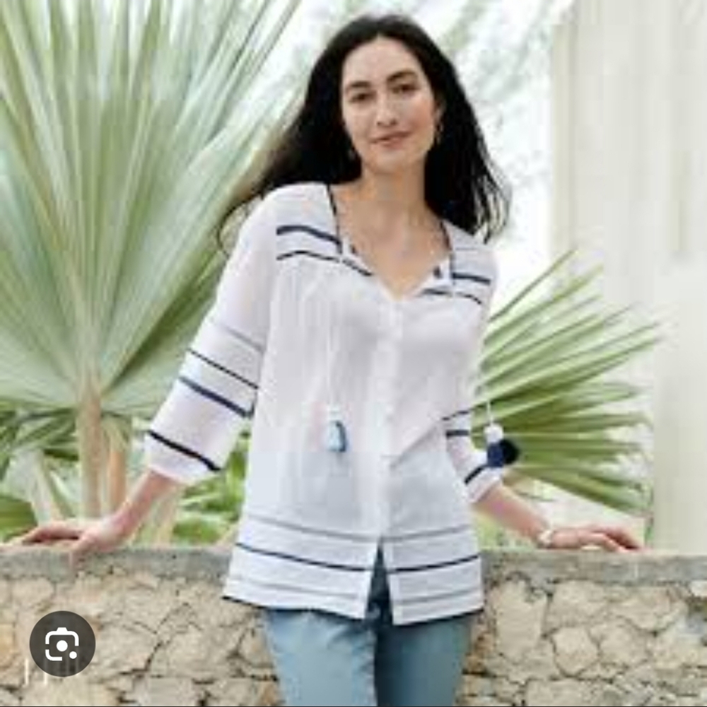 J. Jill White Tunic Top with Navy Stripe Details